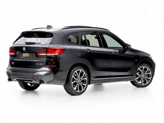 BMW-X1-2.0 16V TURBO ACTIVEFLEX SDRIVE20I M SPORT 25 ANOS 4P AUTOMÁTICO BMW-X1-2020