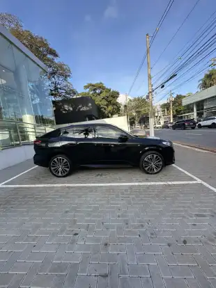 BMW-X2-2024