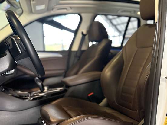 BMW-X3-2021