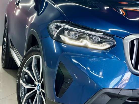 BMW-X3-2021