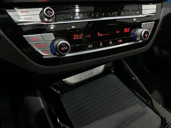 BMW-X3-2.0 16V HÍBRIDO X LINE XDRIVE30E STEPTRONIC BMW-X3-2021