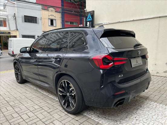 BMW-X3-2022