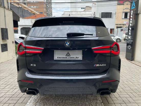 BMW-X3-2022