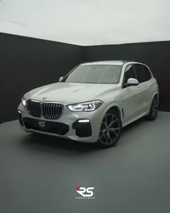 BMW X5 3.0 I6 TURBO HÍBRIDO XDRIVE45E M SPORT AUTOMÁTICO