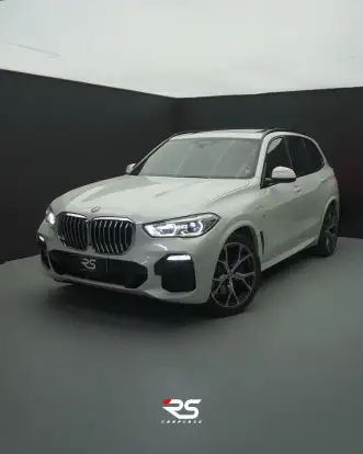 BMW-X5-2021