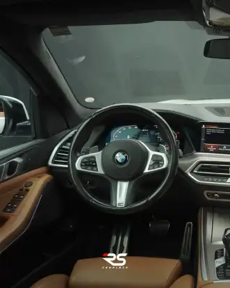 BMW-X5-2021