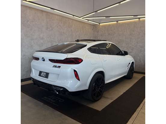 BMW-X6-2022