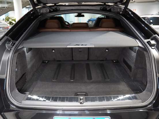 BMW-X6-4.4 V8 BITURBO GASOLINA M COMPETITION AUTOMÁTICO BMW-X6-2024