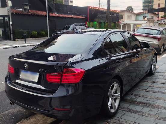 BMW-320i-2.0 16V TURBO GASOLINA 4P AUTOMÁTICO BMW-320i-2012