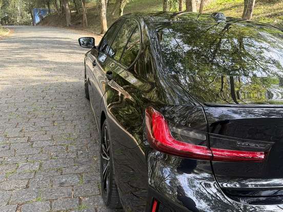 BMW-330e-2.0 16V TURBO HÍBRIDO M SPORT AUTOMÁTICO BMW-330e-2024