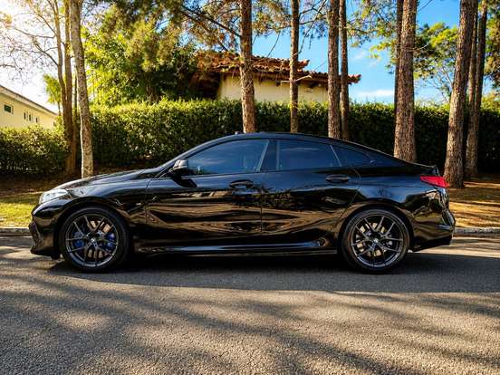 BMW-M 235i-2022