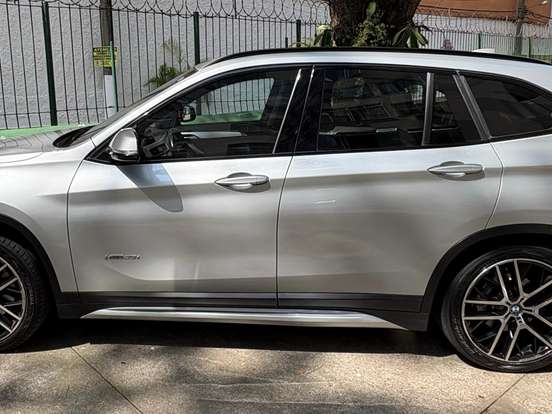 BMW-X1-2.0 16V TURBO ACTIVEFLEX XDRIVE25I SPORT 4P AUTOMÁTICO BMW-X1-2017