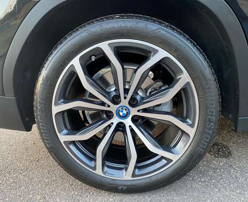 BMW-X3-2022