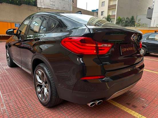 BMW-X4-2.0 28I X LINE 4X4 16V TURBO GASOLINA 4P AUTOMÁTICO BMW-X4-2017