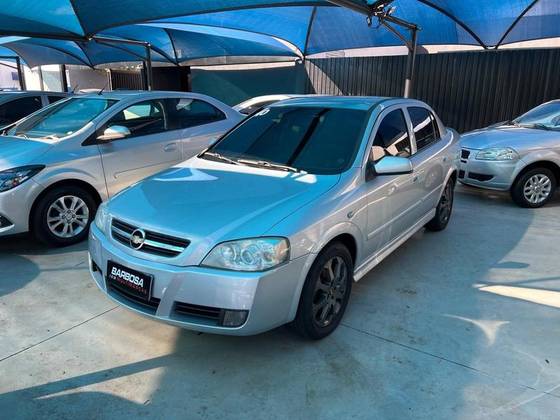CHEVROLET ASTRA 2.0 MPFI ADVANTAGE SEDAN 8V FLEX 4P MANUAL