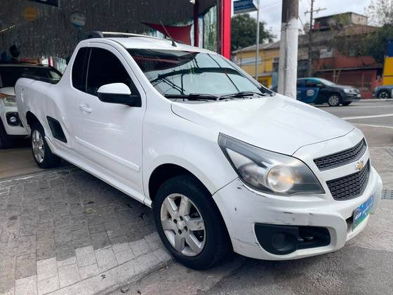 CHEVROLET MONTANA 1.4 MPFI SPORT CS 8V FLEX 2P MANUAL