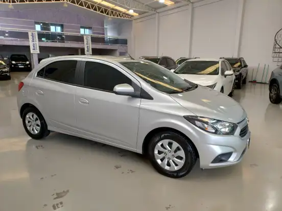 CHEVROLET-ONIX-2019