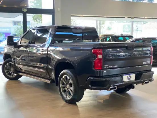 CHEVROLET-SILVERADO-2023
