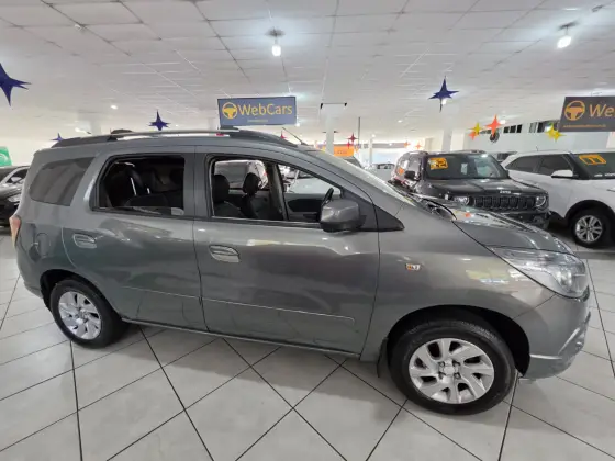 CHEVROLET SPIN 1.8 LTZ 8V FLEX 4P AUTOMÁTICO CHEVROLET SPIN 1.8 LTZ 8V FLEX 4P AUTOMÁTICO