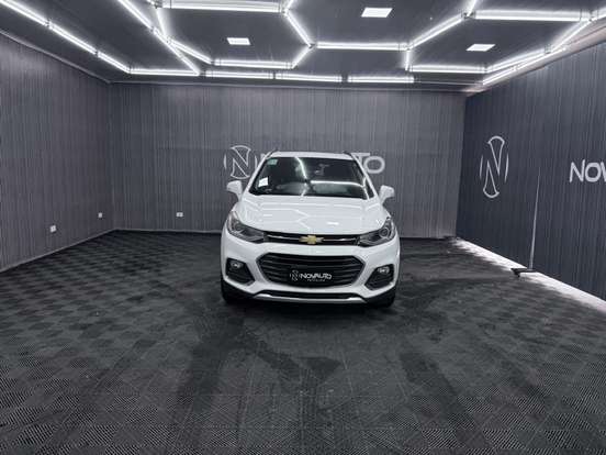CHEVROLET-TRACKER-2018