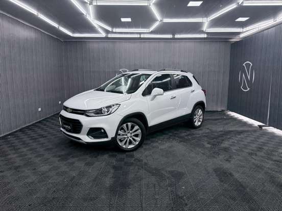CHEVROLET-TRACKER-2018