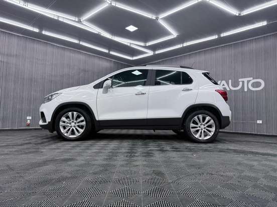 CHEVROLET-TRACKER-2018