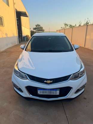 CHEVROLET-CRUZE-2018