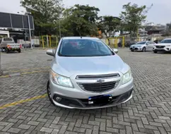 CHEVROLET ONIX 1.0 MPFI LT 8V FLEX 4P MANUAL CHEVROLET ONIX 1.0 MPFI LT 8V FLEX 4P MANUAL