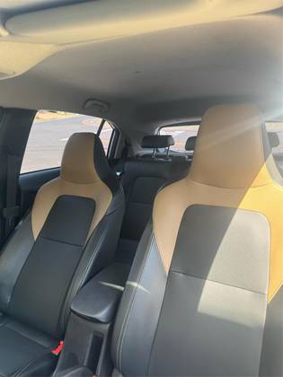 CHEVROLET ONIX 1.0 TURBO FLEX PREMIER AUTOMÁTICO
