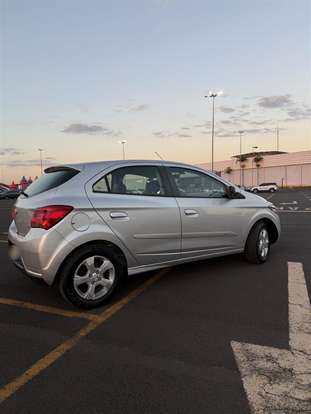 CHEVROLET-ONIX-1.4 MPFI LT 8V FLEX 4P AUTOMÁTICO CHEVROLET-ONIX-2019