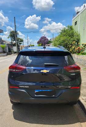 CHEVROLET-TRACKER-2023