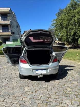 CHEVROLET-VECTRA-2010