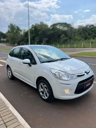 CITROËN C3 1.6 VTI 120 FLEX EXCLUSIVE EAT6 CITROËN C3 1.6 VTI 120 FLEX EXCLUSIVE EAT6