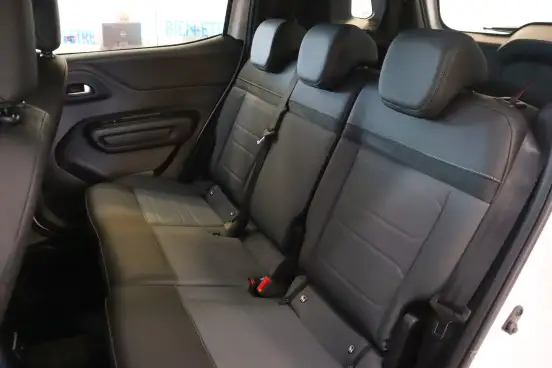 CITROËN-C3 AIRCROSS-1.0 TURBO 200 FLEX XTR 7L CVT CITROËN-C3 AIRCROSS-2026