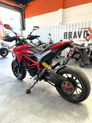 DUCATI-HYPERMOTARD 821-2014