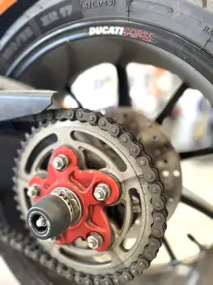 DUCATI-HYPERMOTARD 821-2014