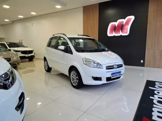 FIAT IDEA 1.4 MPI ATTRACTIVE 8V FLEX 4P MANUAL FIAT IDEA 1.4 MPI ATTRACTIVE 8V FLEX 4P MANUAL