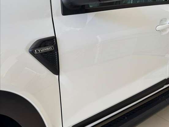 FIAT-STRADA-1.0 TURBO 200 FLEX ULTRA CD CVT FIAT-STRADA-2026