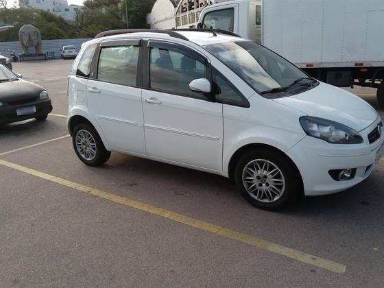 FIAT IDEA 1.4 MPI ATTRACTIVE 8V FLEX 4P MANUAL
