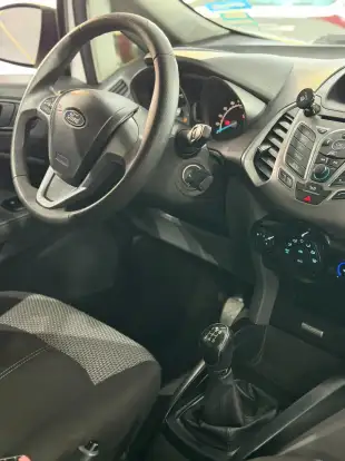 FORD-ECOSPORT-2014