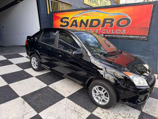 FORD-FIESTA-2008