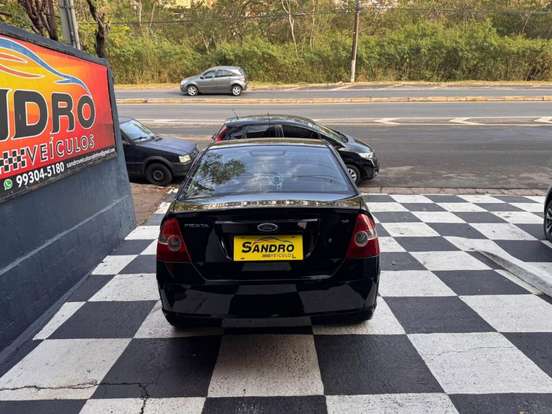 FORD-FIESTA-2008