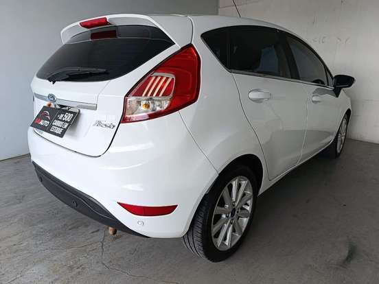 FORD-FIESTA-1.6 TI-VCT FLEX TITANIUM POWERSHIFT FORD-FIESTA-2017