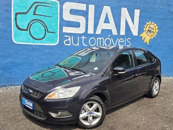 FORD FOCUS 2.0 GLX 16V FLEX 4P AUTOMÁTICO