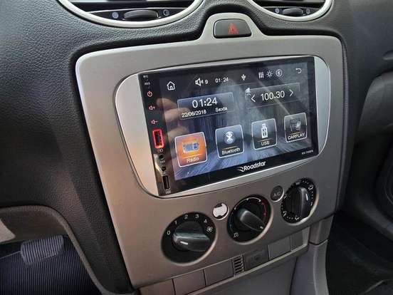 FORD-FOCUS-2011