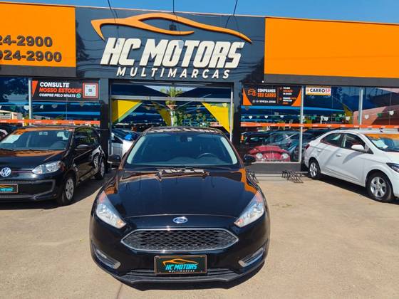 FORD FOCUS 2.0 SE FASTBACK 16V FLEX 4P POWERSHIFT