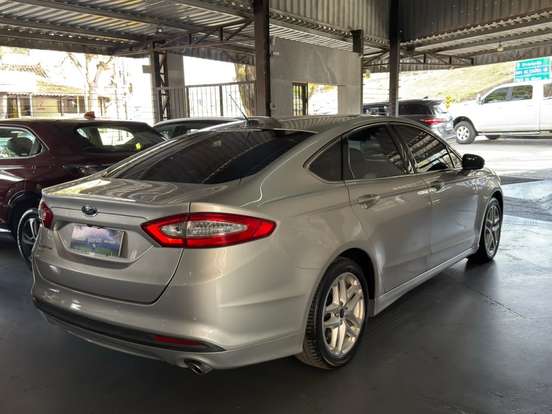 FORD-FUSION-2013