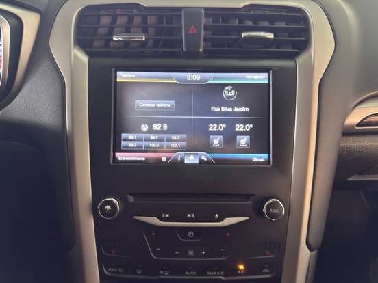 FORD-FUSION-2013