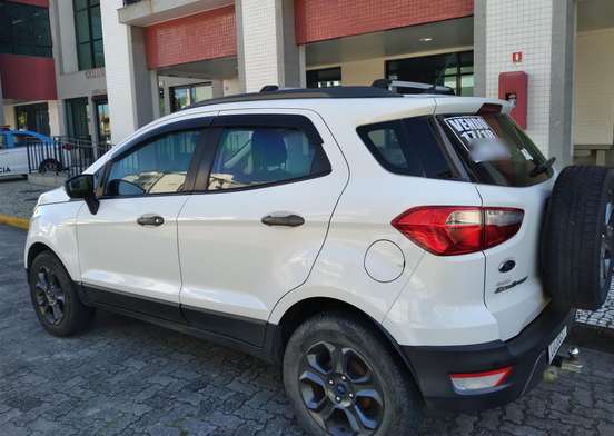FORD-ECOSPORT-2017