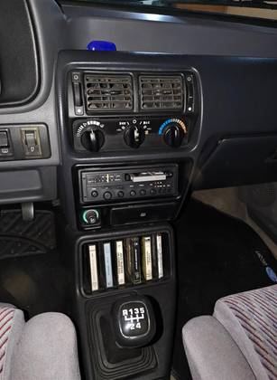 FORD ESCORT 1.8 XR3 8V ÁLCOOL 2P MANUAL